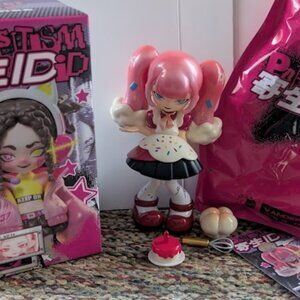 Yandere Girls Parasitism Identity "Weightless Butter"